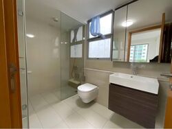 Prive (D19), Condominium #585645891